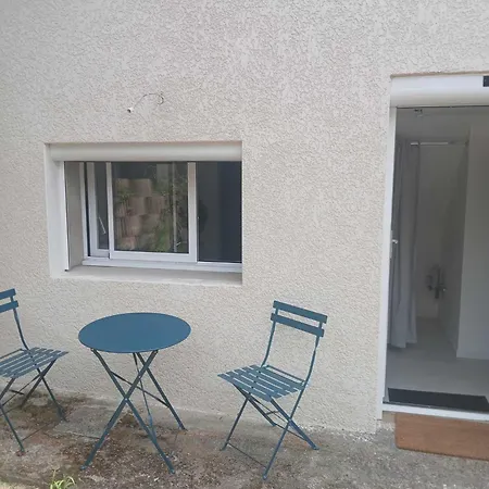 Des Rives Lägenhet *